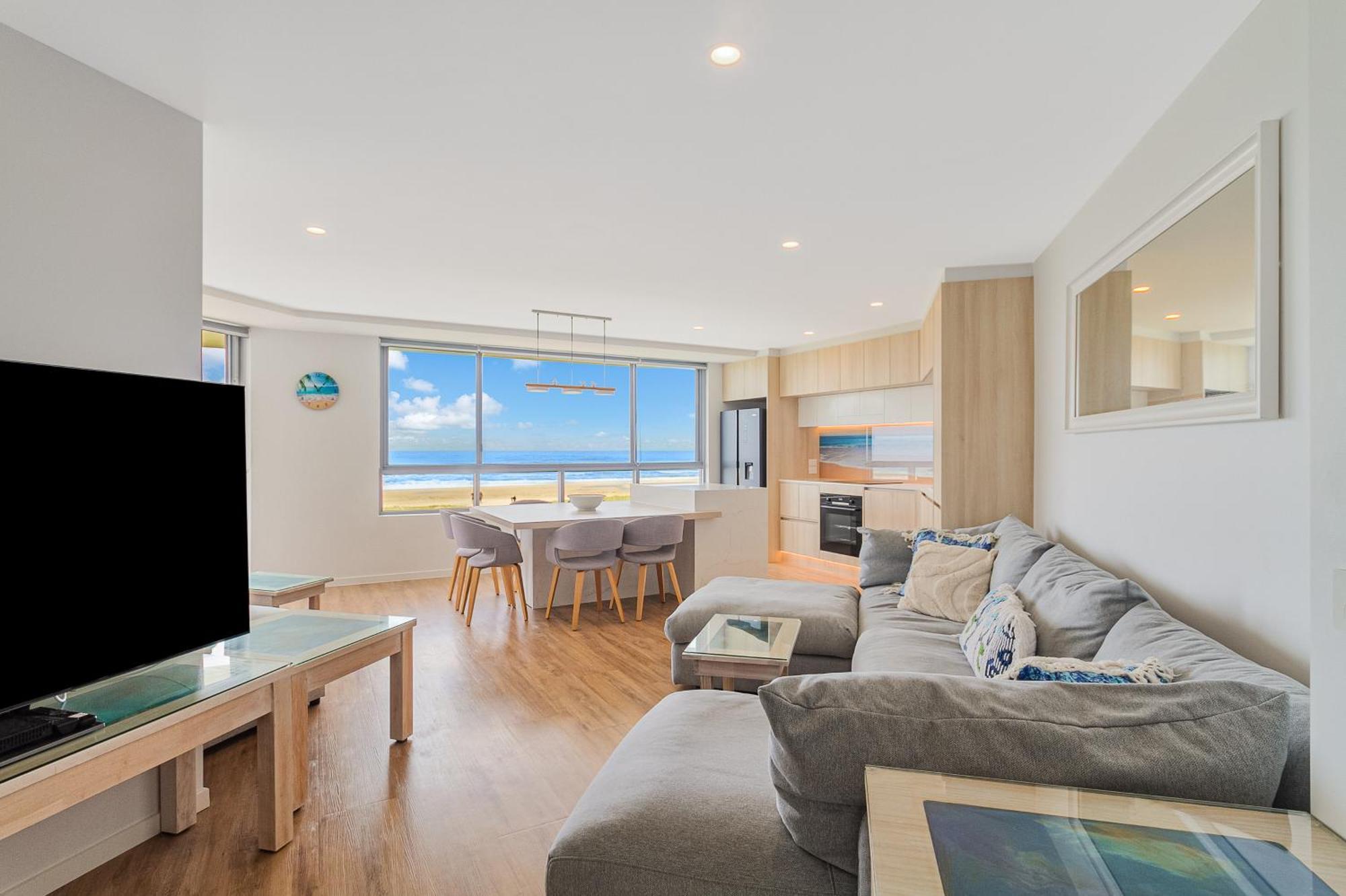 Oceanside Resort - Absolute Beachfront Apartments Gold Coast Eksteriør bilde