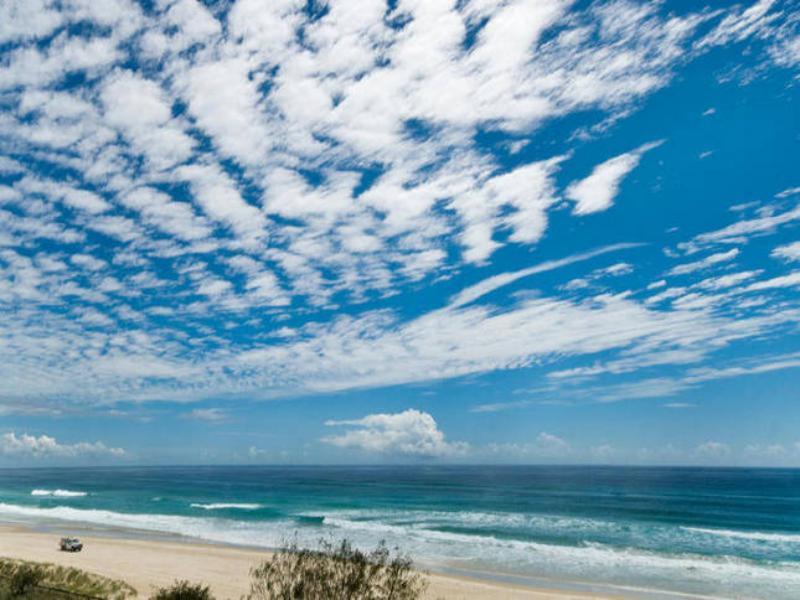 Oceanside Resort - Absolute Beachfront Apartments Gold Coast Eksteriør bilde