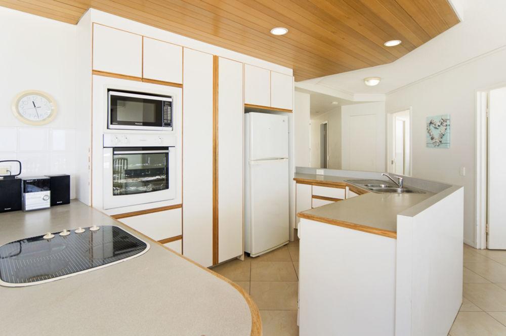 Oceanside Resort - Absolute Beachfront Apartments Gold Coast Eksteriør bilde