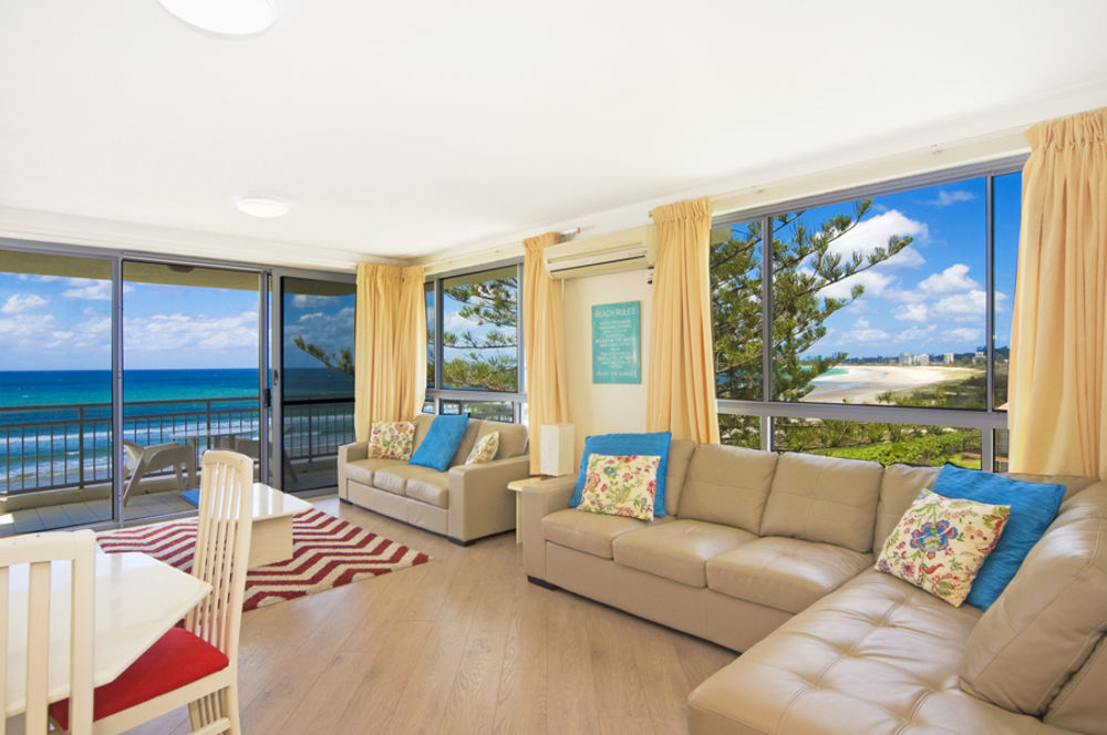 Oceanside Resort - Absolute Beachfront Apartments Gold Coast Eksteriør bilde