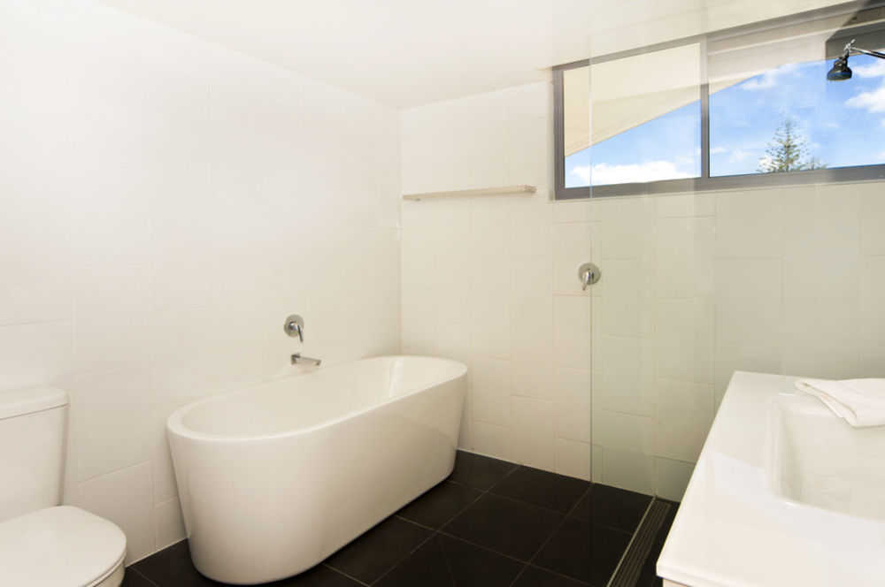 Oceanside Resort - Absolute Beachfront Apartments Gold Coast Eksteriør bilde